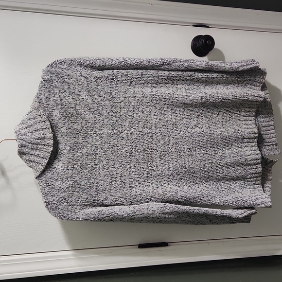 Cardigan - Picture 2 of 2